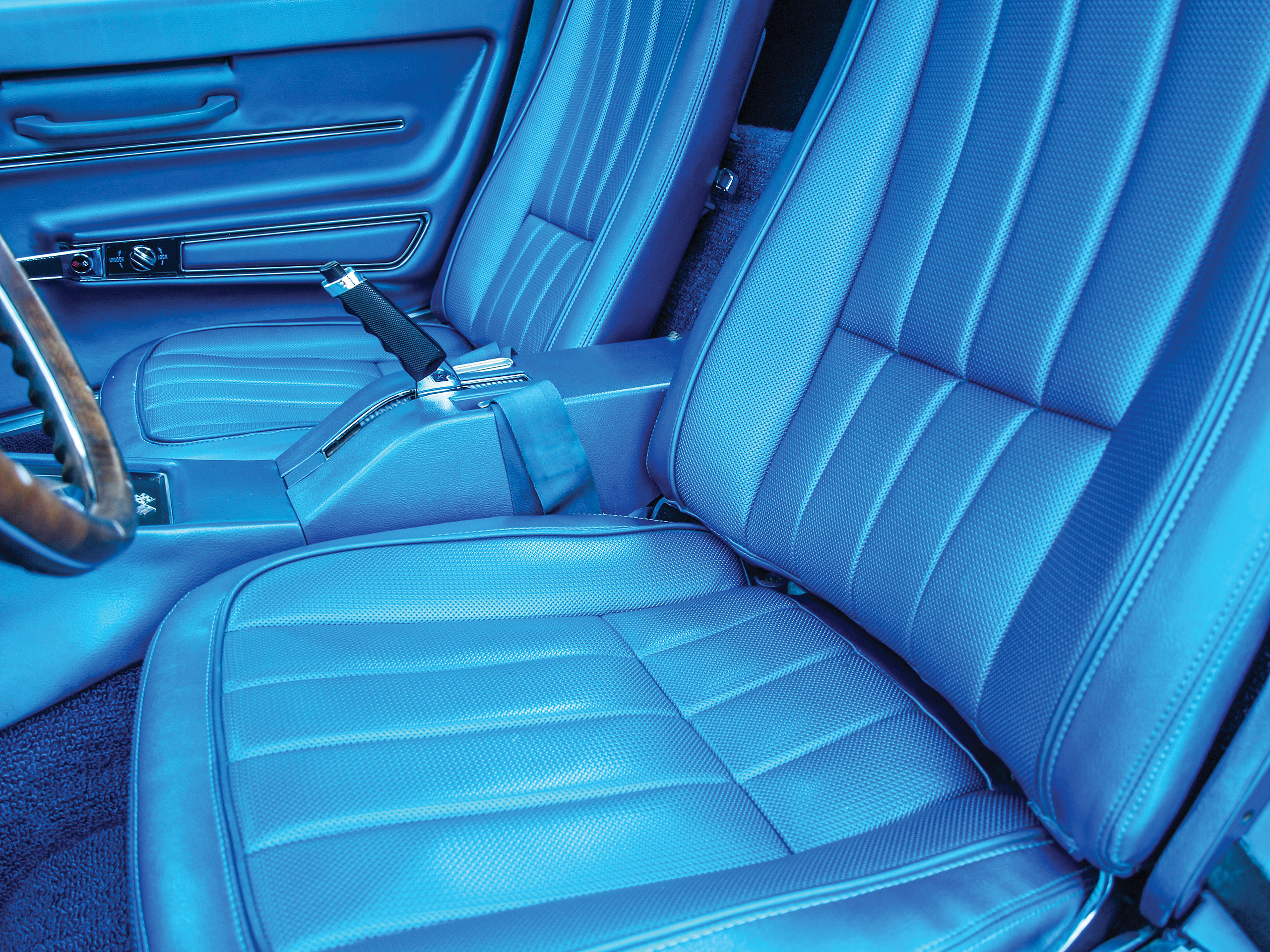 1968 C3 Corvette Mounted Seats Bright Blue Vinyl Second Design Without Headrest Bracket