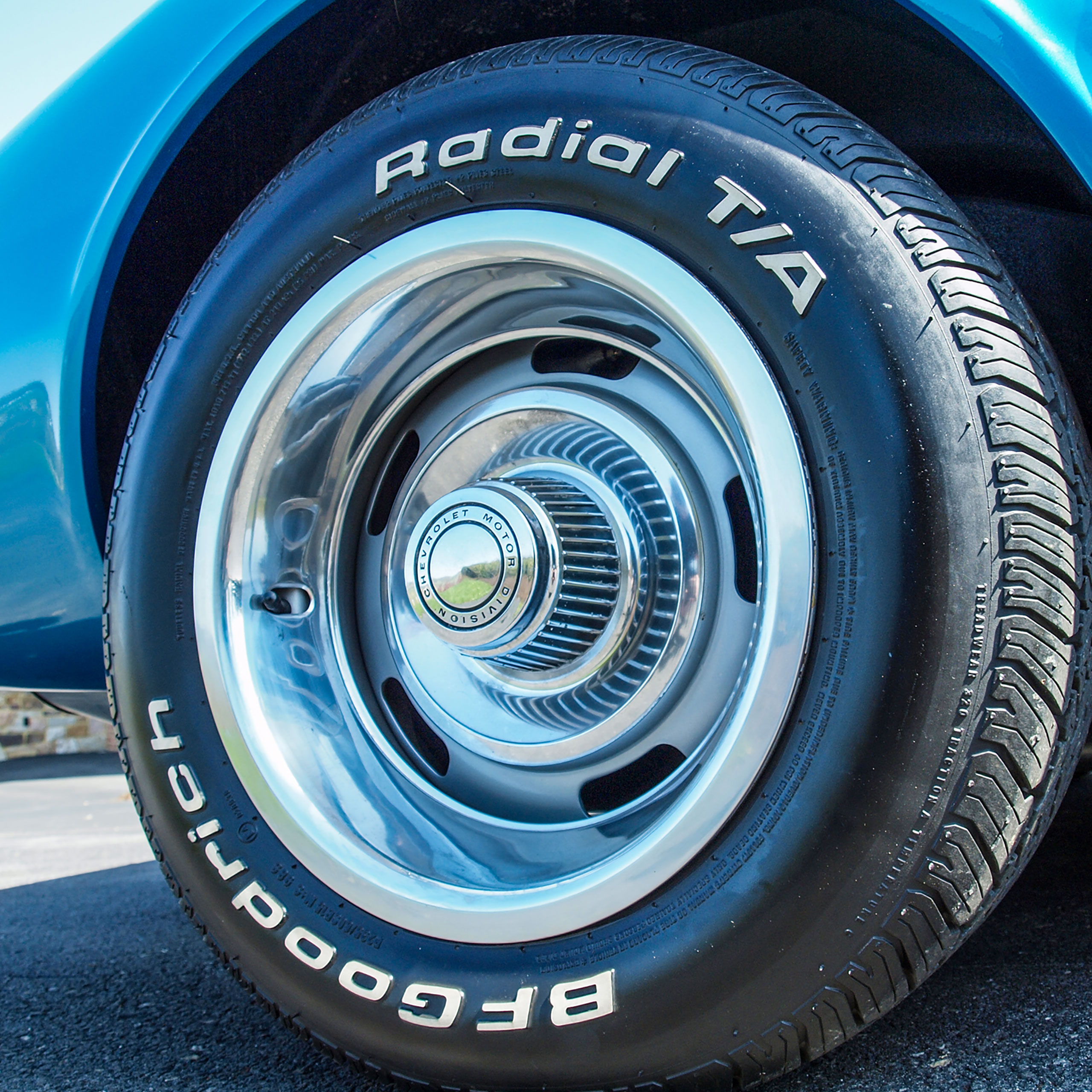 1968 Corvette C3 Rallye Wheel Set- Reproduction CA-41976 