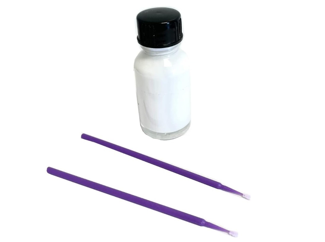 2025 C8 Corvette OEM Touch-Up Paint Repair Kit White Pearl